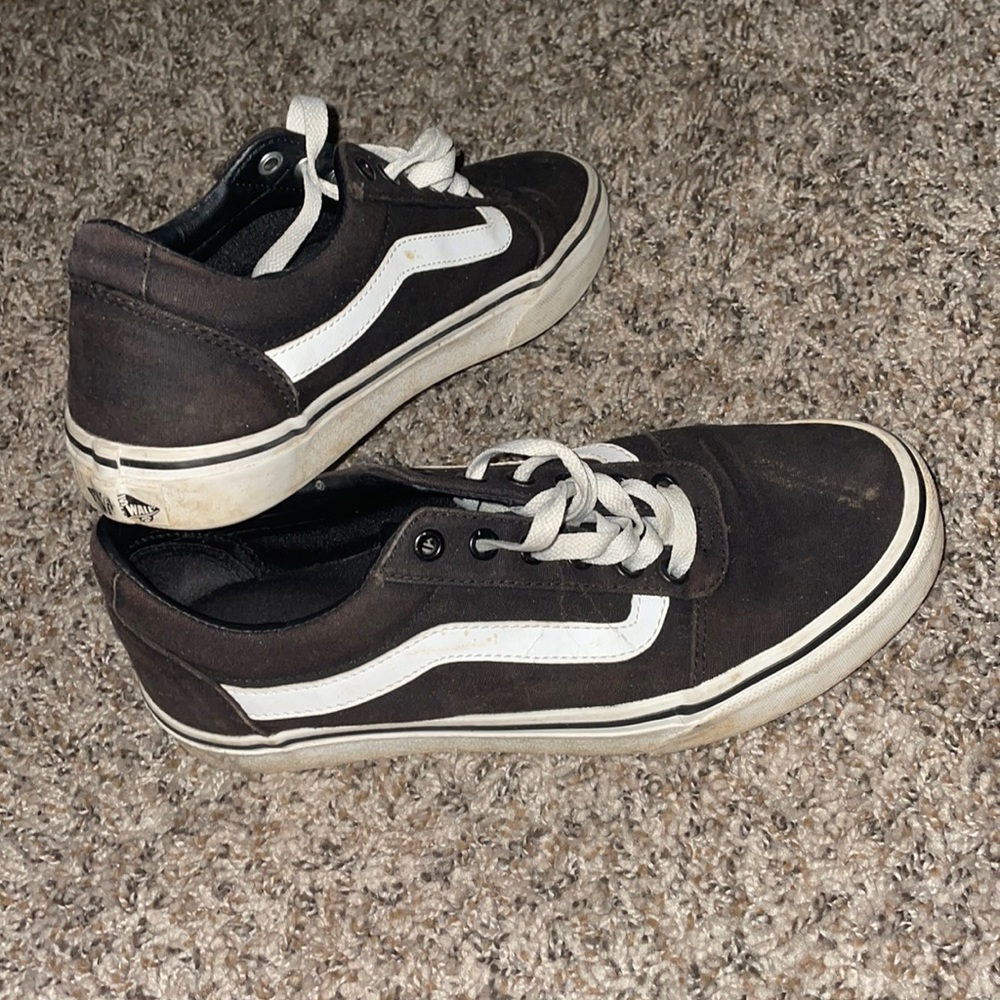 Just need some good elbow grease! Heavily worn
